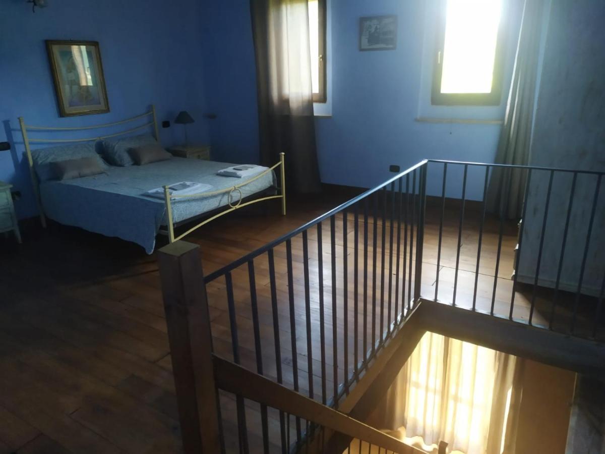 Agriturismo Il Covo Del Solengo Valtopina Eksteriør bilde