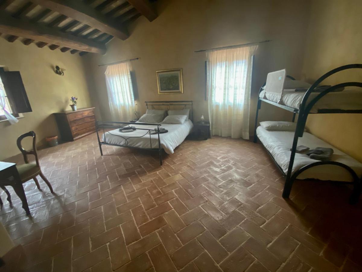 Agriturismo Il Covo Del Solengo Valtopina Eksteriør bilde